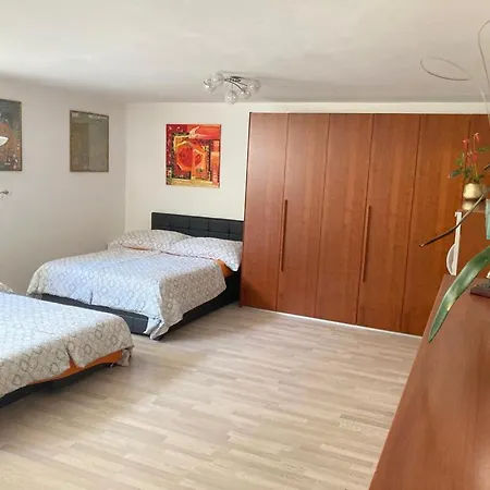 Casa vacanze 1 1/2 *