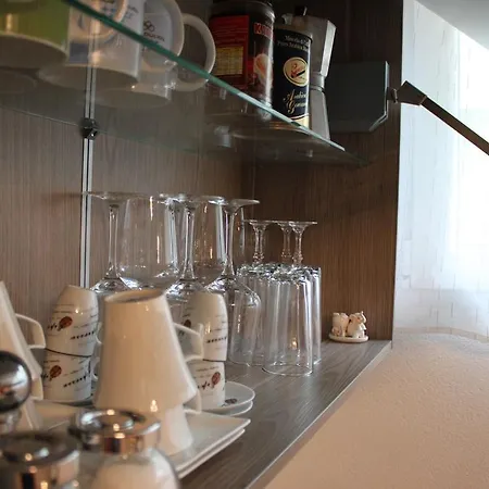 Nyaraló 1 1/2 Contone